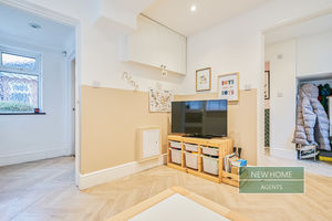 Photo 28- click for photo gallery